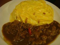 牛肉咖喱蛋包饭-玛格萝妮比萨屋(四平店)