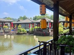 -醉香隆.山水庭院.湖北菜(东湖店)