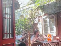 -古董花园(思南路42弄小区店)