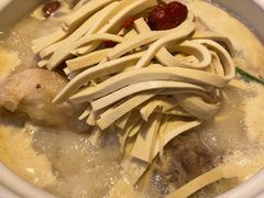 -小骨煲金华砂锅(转塘金街美地店)