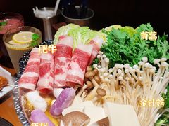 -银泰百货(厦门国贸中心店)