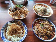-小谭豆花(西大街店)