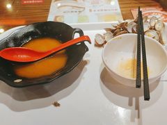 -何记花甲(海岸城旗舰店)