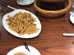 -董厨煨汤馆(车站路店)