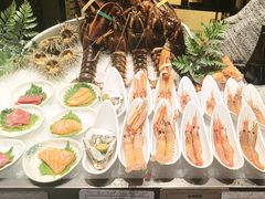 -雍容荟活帝王蟹活龙虾自助(苏宁旗舰店)