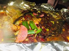 -愿者上钩·纸包鱼(翻身店)