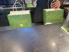 -奈雪的茶(青岛卓悦里INTOWN店)