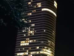 -瑰丽酒店·海吧·天际下午茶·现场DJ·天台酒吧