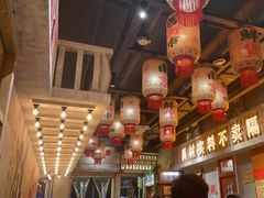 -旧街市鲜货老火锅(大光路店)