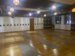 -悦尚生活空间•瑜伽普拉提•悦心芳香疗愈SPA