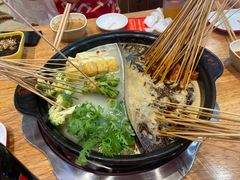 -袁记串串香(泉水轻轨站店)