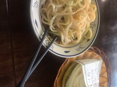 -陕西名小吃(T3航站楼一店)