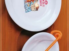 -炉小二铜锅牛蛙•川湘菜(三里屯店)