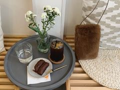 -red donkey coffee