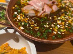 新版小锅米线-SHAN山(前滩太古里店)