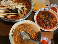 -肖四女乐山跷脚牛肉(南汇大学城生活广场店)