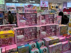 -名创优品(海珠乐峰广场店)