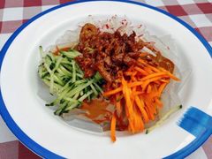鸡丝麻酱拉皮-让我们见个面(祥云小镇店)