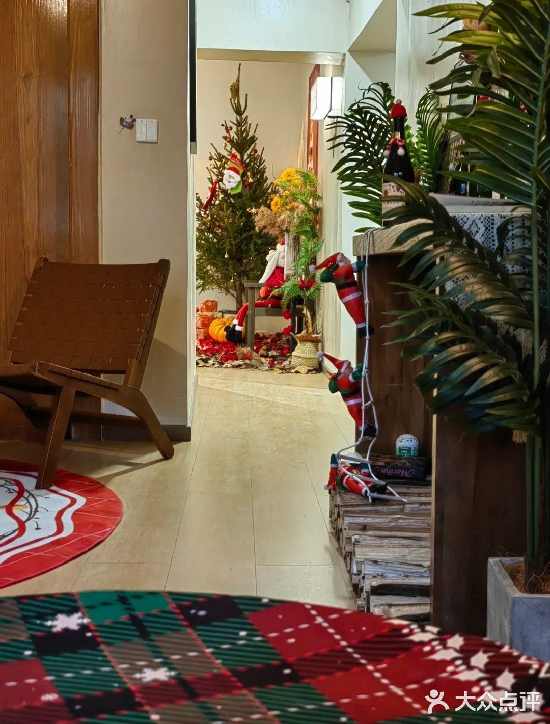 走到别人活腻的地方去灯晃