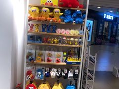 -名创优品(山东青岛市新业广场店)