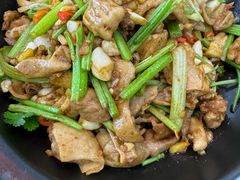 砂锅肥肠-古道村落(温汤店)