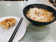 -白玉兰小吃(新村路店)