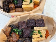 -三出山火锅(南京万象天地店)