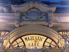 -Majestic Café