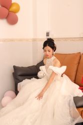点击看大图 -予白婚纱礼服馆