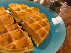 -蓝壁虎咖啡酒馆