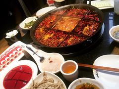 -纸盐河码头火锅(十八梯店)