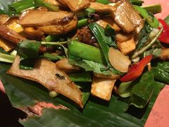 -云海肴·汽锅鸡·云南菜(天山百盛优客店)