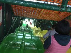 -蒙特利亲子乐园