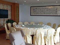 包厢-鹏城人家海鲜酒家·23年老字号(较场尾店)