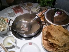 -犇鼎牛潮汕牛肉火锅(新辰里学清路店)