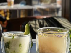 牛油果蜂蜜热酸奶-The Rug Cafe(王府中环店)