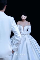 -乐派诗婚纱摄影