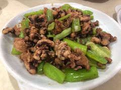 干煸鱿鱼-满口香饭店