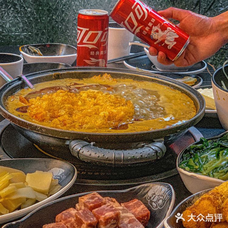 足足臭了三天三夜的螺狮粉火锅也太好吃了吧[色]