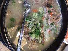 牛尾汤-元祖李朝(新威路店)