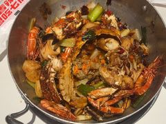 -七欣天香辣蟹火锅(闵行浦江欢乐颂店)