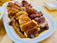 叉烧豉油鸡双拼-正東记港味烧腊餐室(天鹅湖银泰城店)