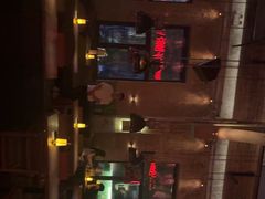 -FOUR PLAY BAR