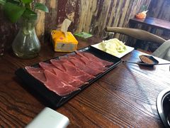 -陆记牛庄·碳锅龙虾烧烤(爱上花园店)