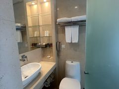 -香港铜锣湾皇悦酒店