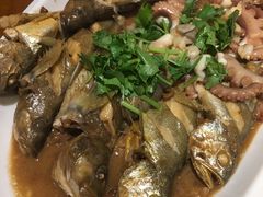 -马路边上·小海鲜烧烤(八一路店)