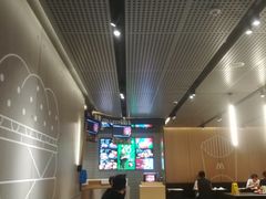 大堂-麦当劳(徐汇漕溪北路百脑汇店)