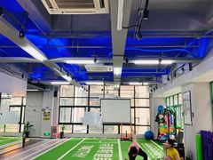 -AK健身普拉提拉伸私教馆(中八店)