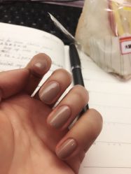 -悦指间美甲美睫