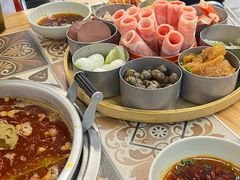 -顶上头·螺蛳火锅(五一新村店)